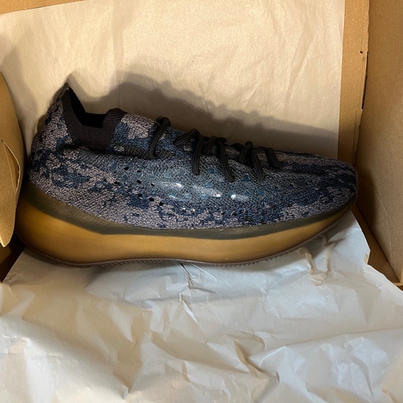 Yeezy Boost 380 - Picture 1 of 7